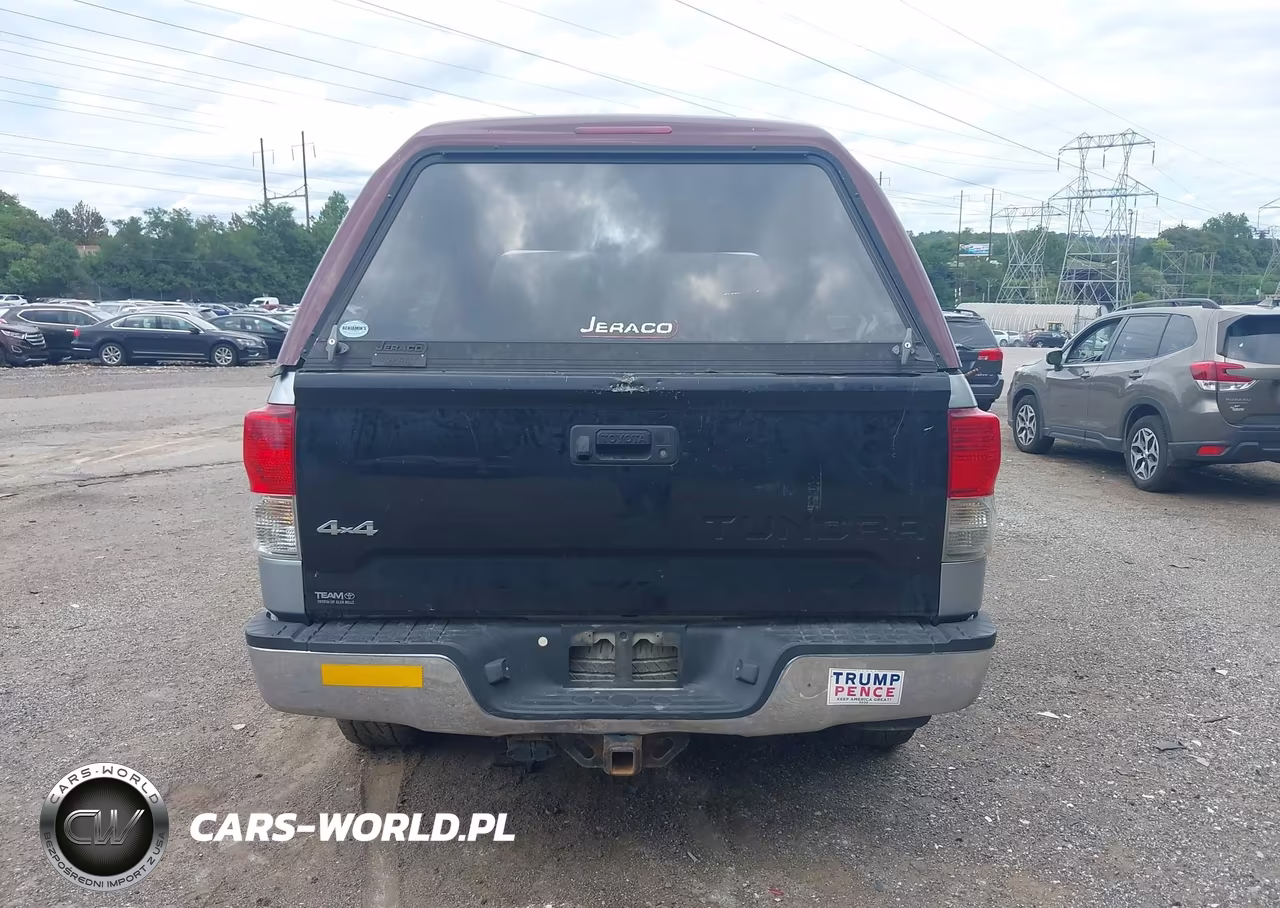2011 Toyota Tundra Grade 5.7L V8 VIN:5TFUY5F19BX180094 - 16