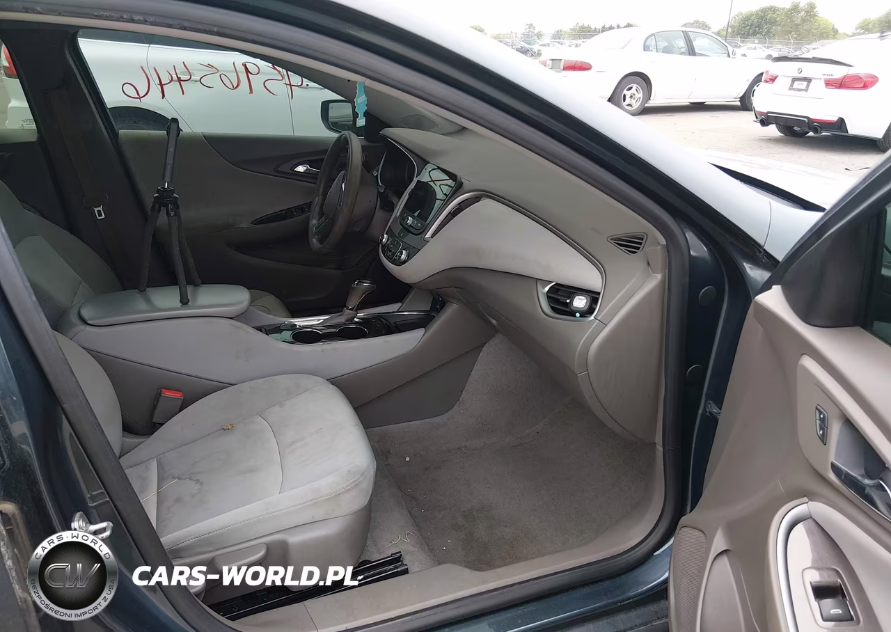 2019 Chevrolet Malibu 1Fl VIN:1G1ZC5ST6KF124463 - 5