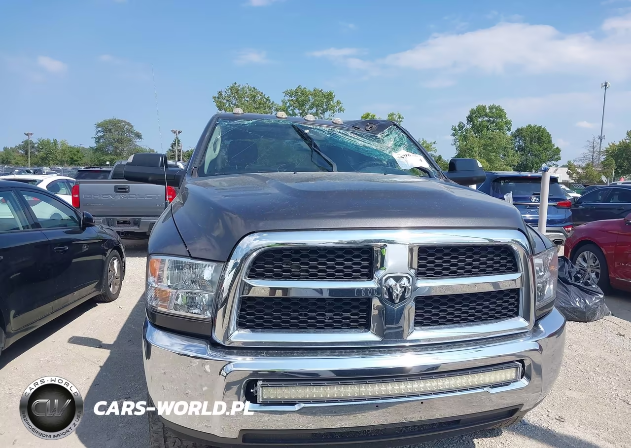 2017 Ram 2500 Tradesman 4X4 6'4 Box VIN:3C6UR5CJXHG732689 - 12