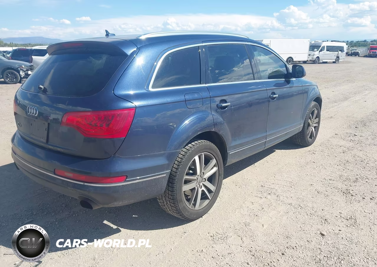 2013 Audi Q7 3.0T Premium VIN:WA1LGAFE7DD003584 - 4