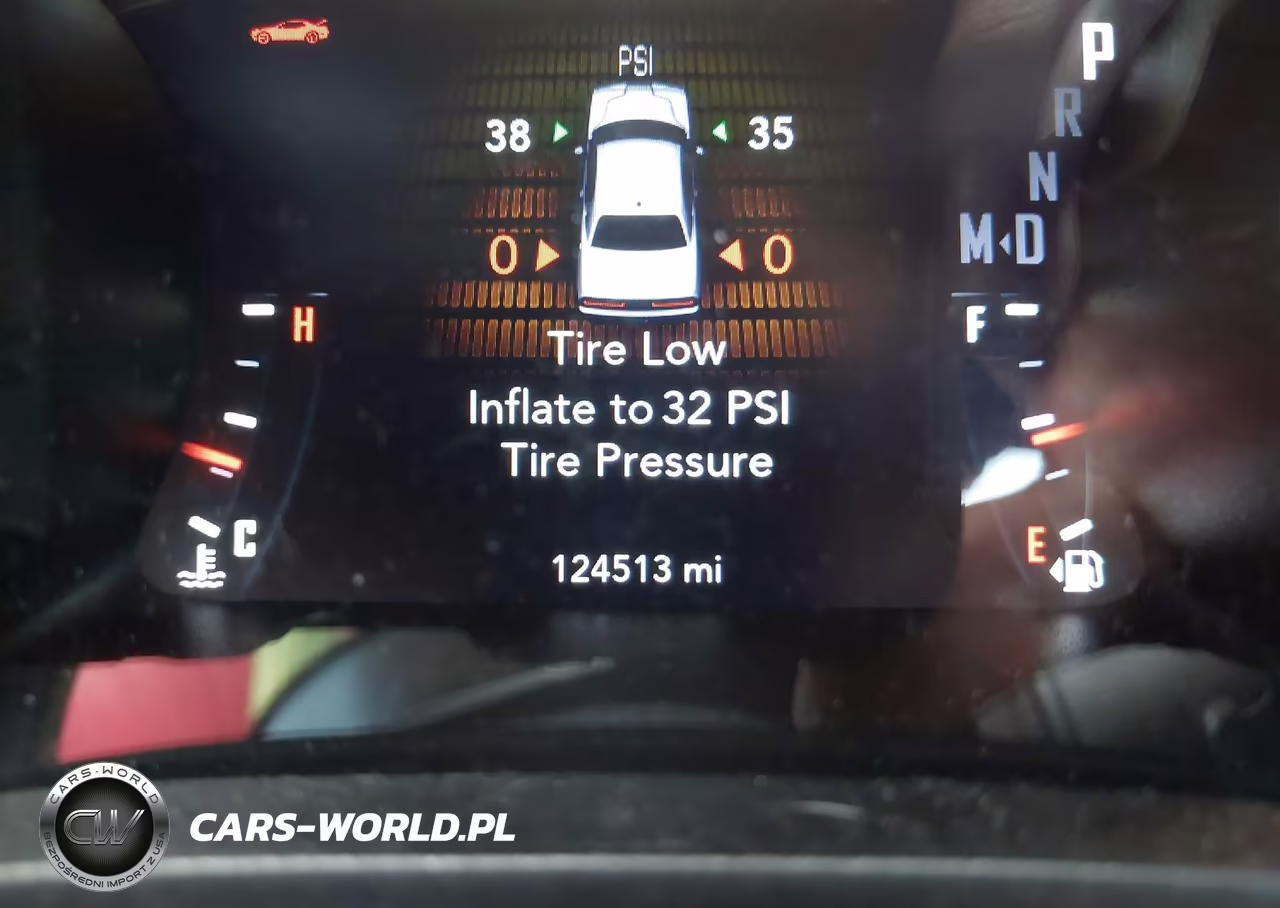 2019 Dodge Challenger Sxt VIN:2C3CDZAG4KH723290 - 16