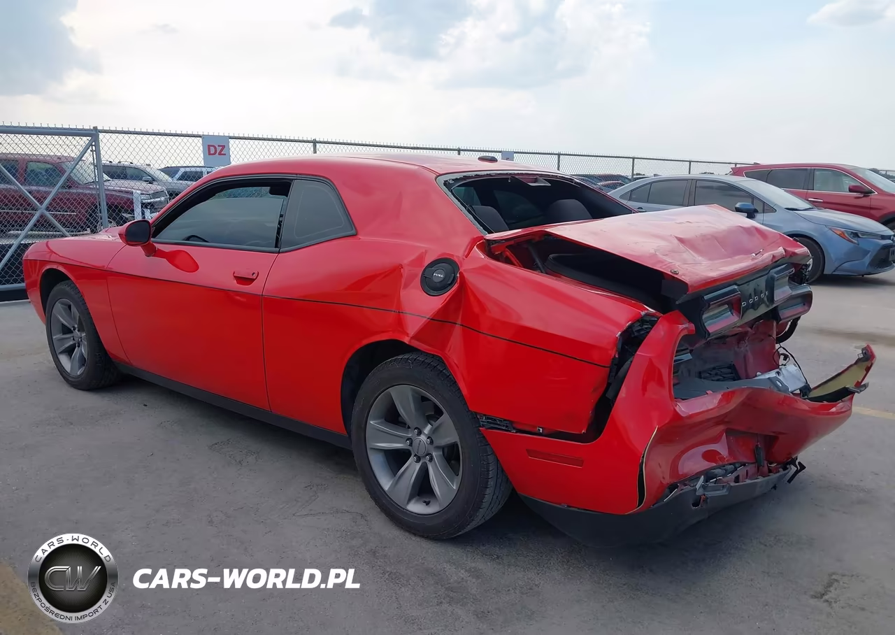 2019 Dodge Challenger Sxt VIN:2C3CDZAG4KH723290 - 3