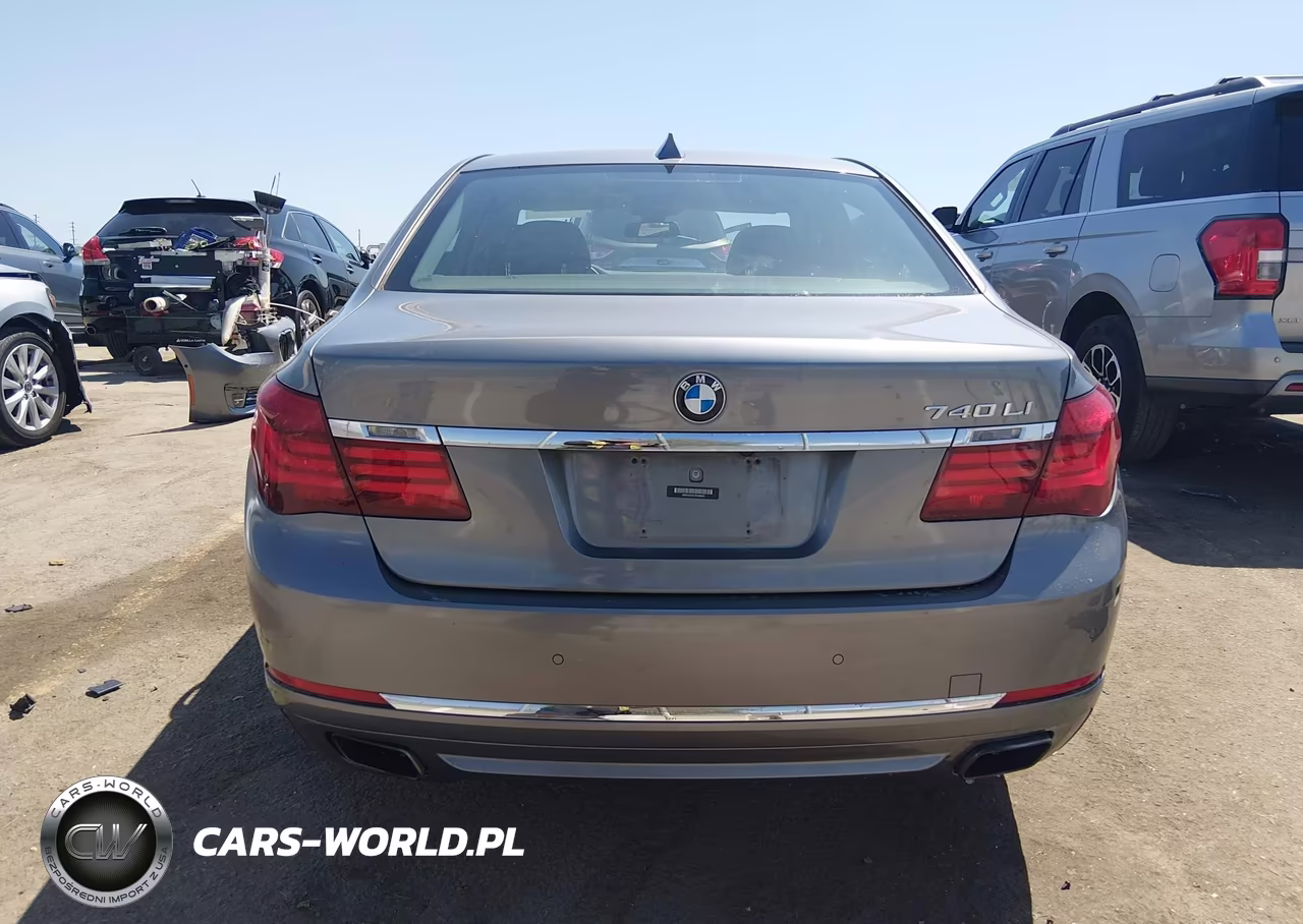 2015 BMW 740Li VIN:WBAYE4C51FD946903 - 17