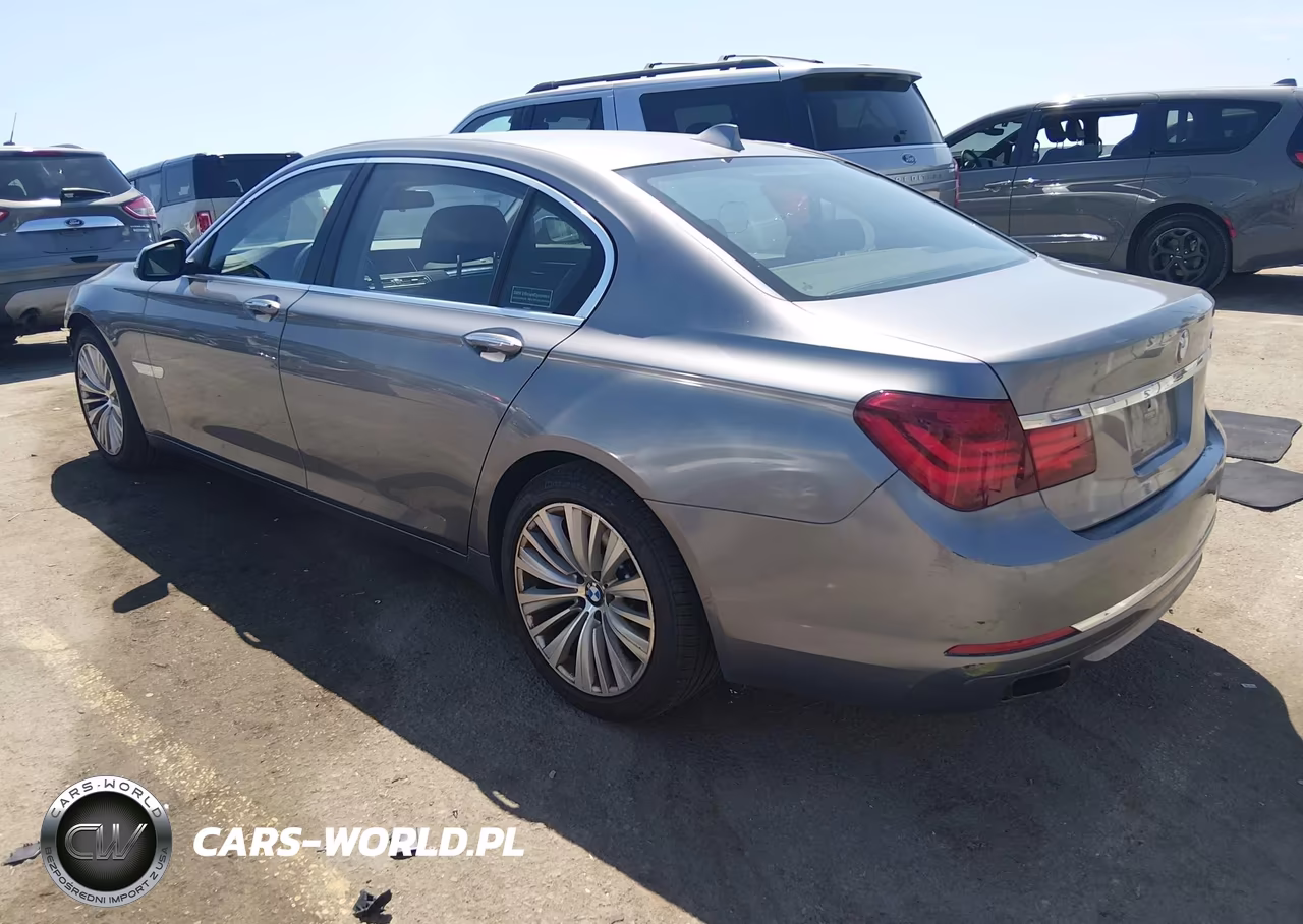 2015 BMW 740Li VIN:WBAYE4C51FD946903 - 3
