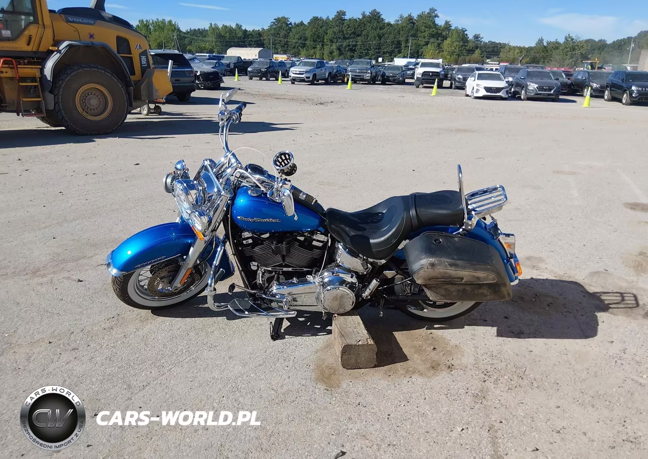 2018 Harley-Davidson Flde Deluxe VIN:1HD1YCJ13JC040917 - 13