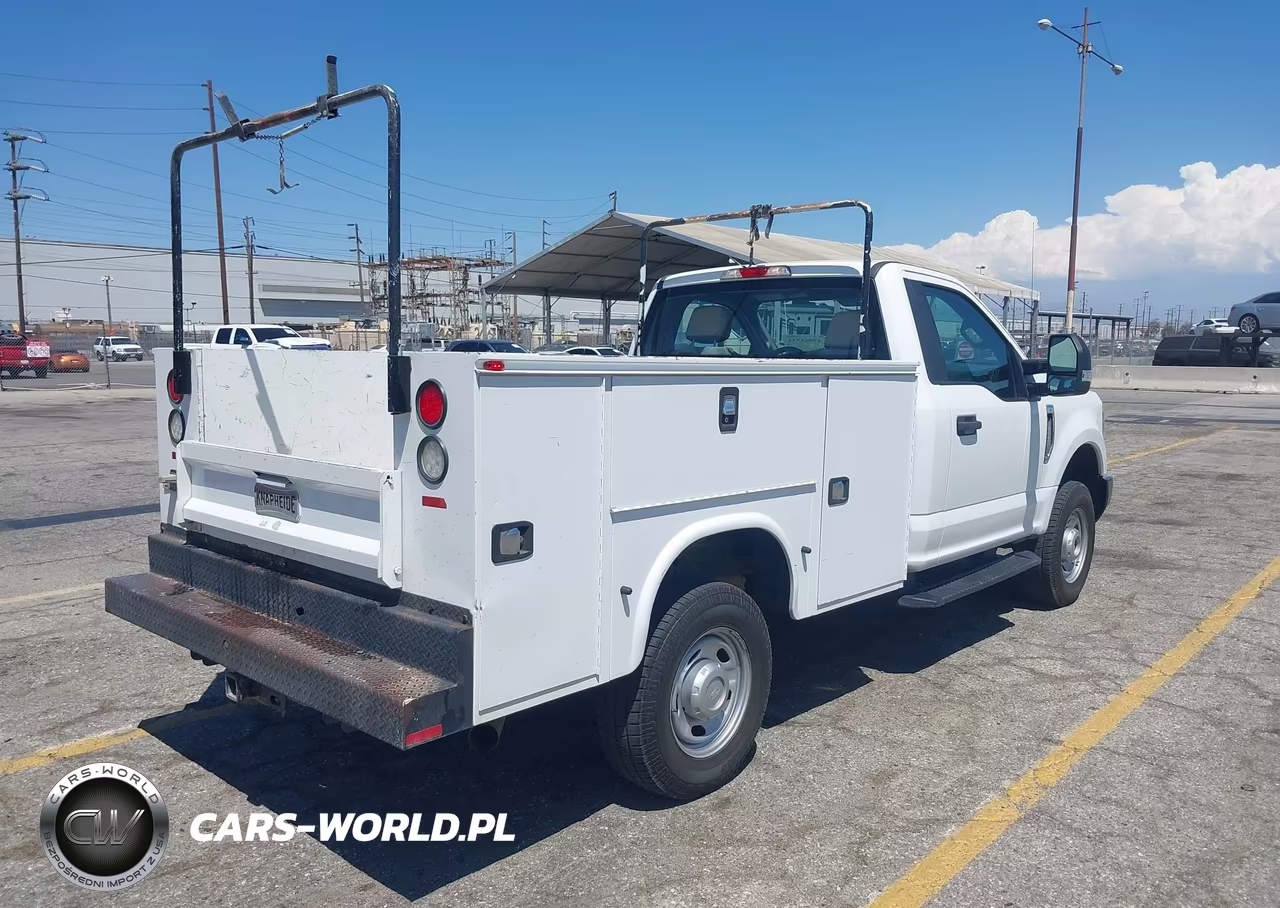 2018 Ford F-250 Xl VIN:1FDBF2B69JEC69537 - 4