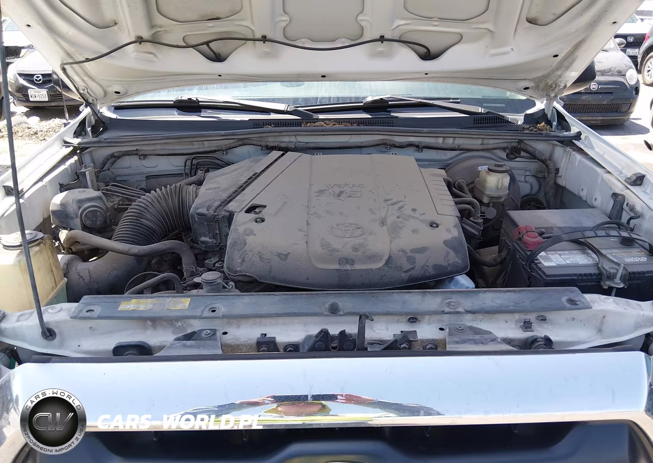 2015 Toyota Tacoma Prerunner V6 VIN:5TFTU4GN4FX076458 - 10
