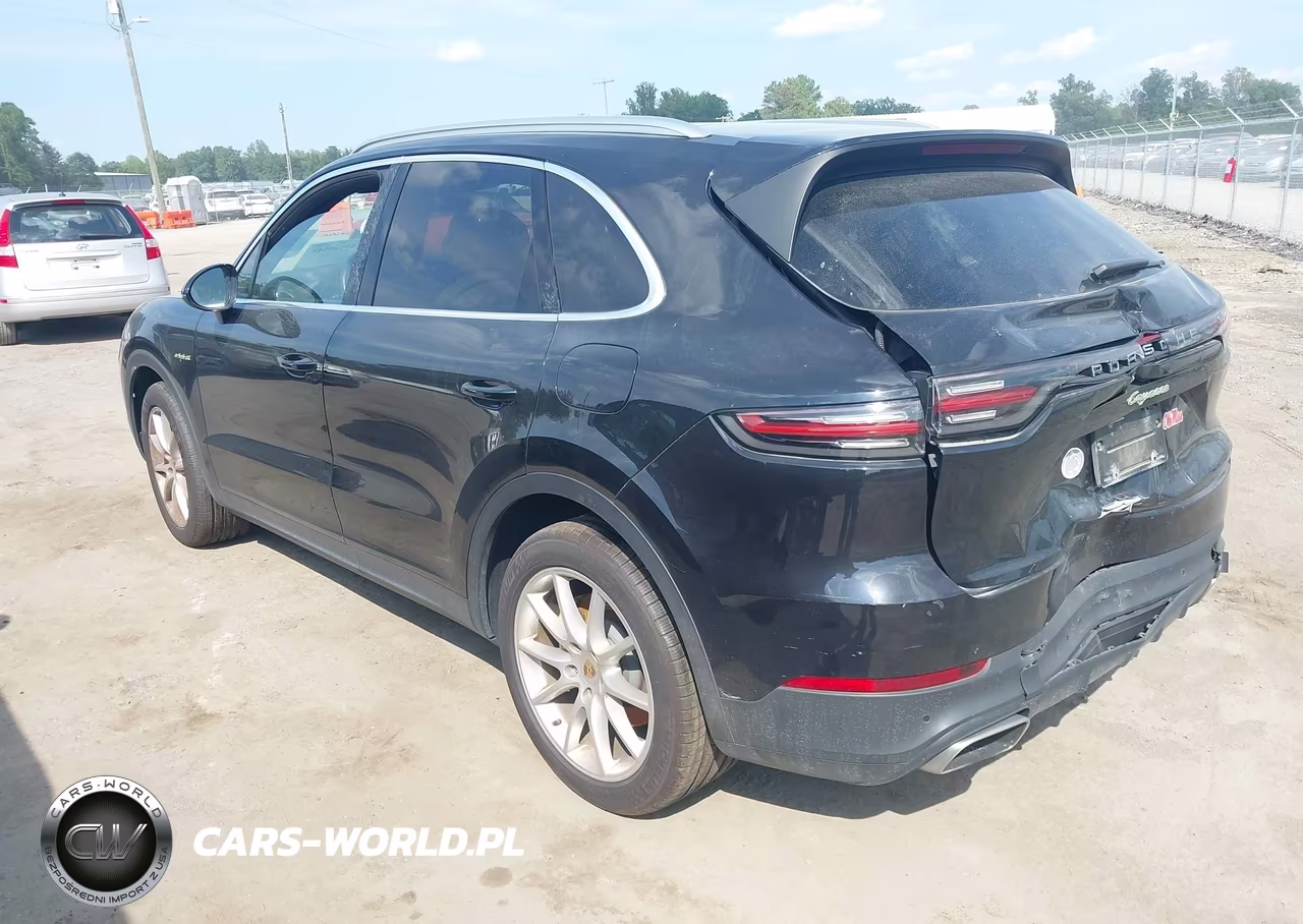 2022 Porsche Cayenne E-Hybrid Platinum Edition VIN:WP1AE2AY7NDA26065 - 3