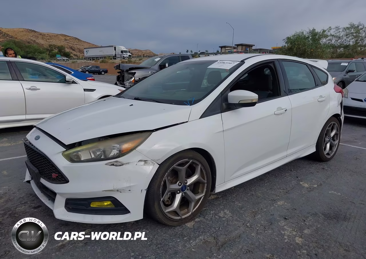 2017 Ford Focus St VIN:1FADP3L9XHL308558 - 2