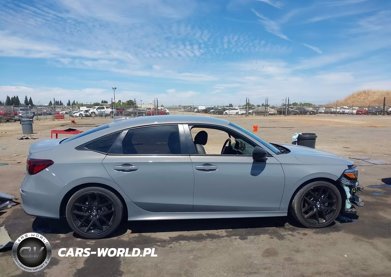 2025 Honda Civic Sport VIN:2HGFE2F56SH584883 - 13