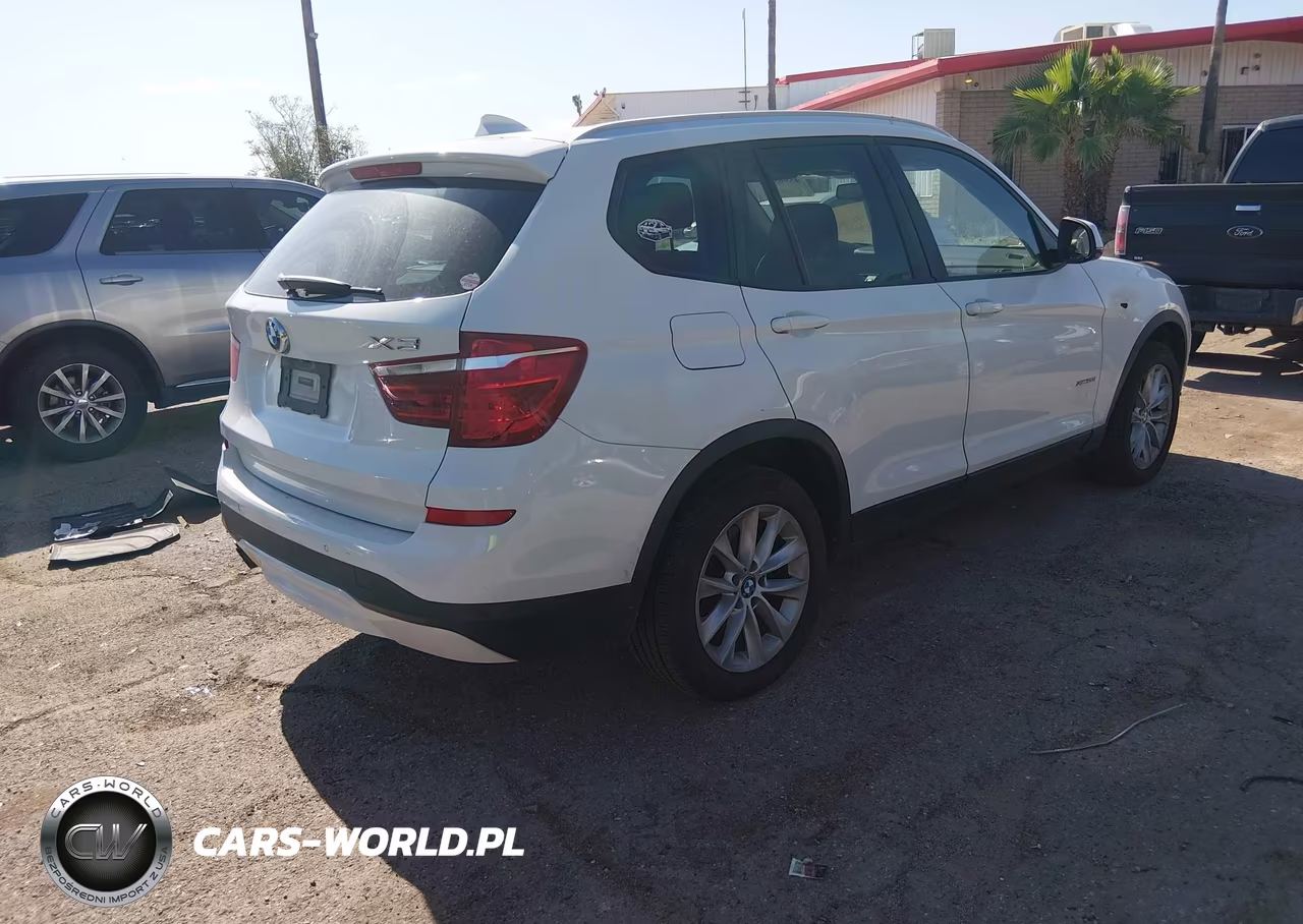 2017 BMW X3 xDrive28I VIN:5UXWX9C59H0T14743 - 4