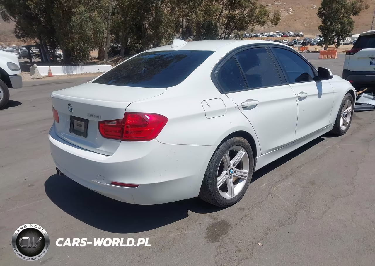 2015 BMW 328I VIN:WBA3C1C54FK122484 - 4