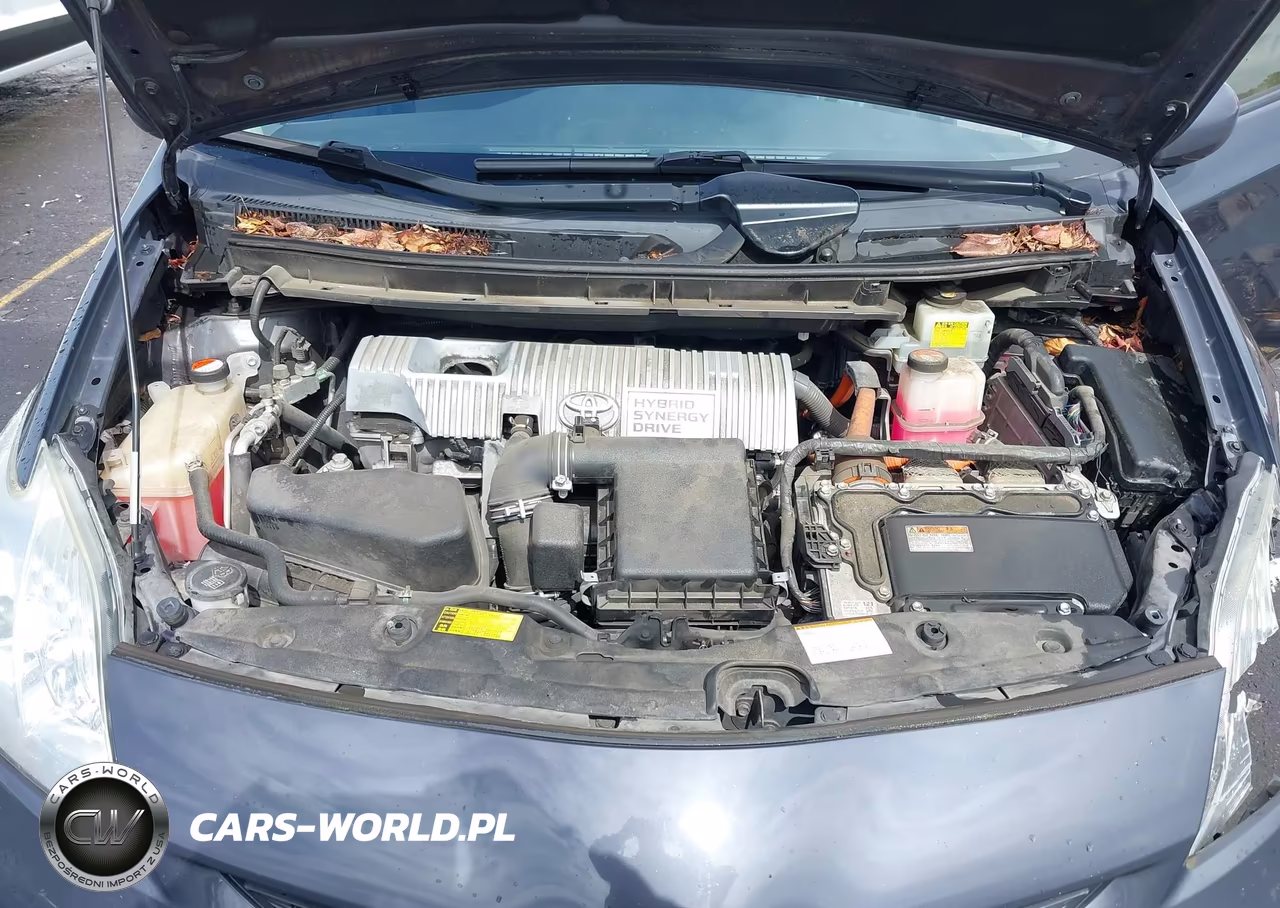 2015 Toyota Prius Two VIN:JTDKN3DU4F1922086 - 10