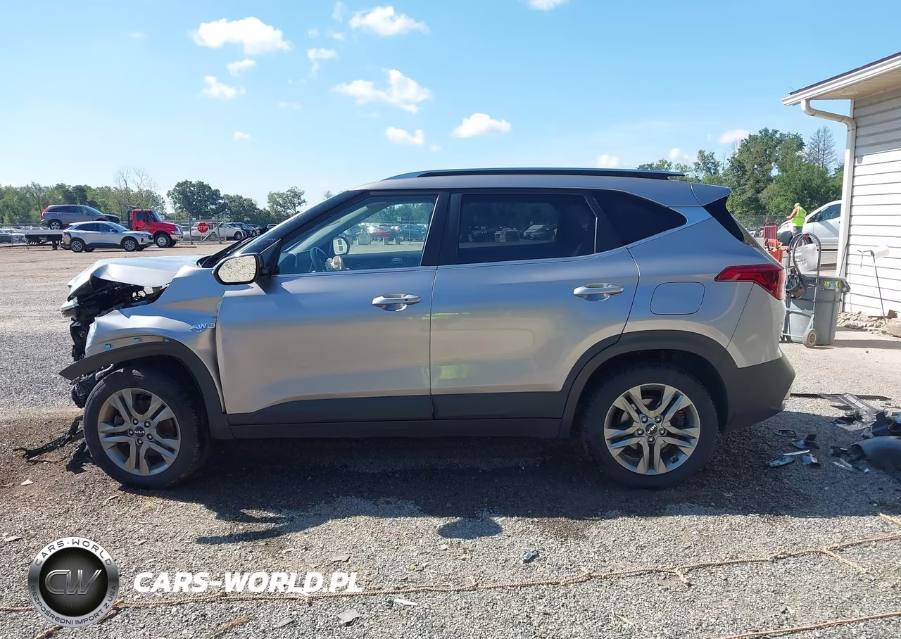 2022 Kia Seltos S VIN:KNDEUCAA4N7299297 - 15