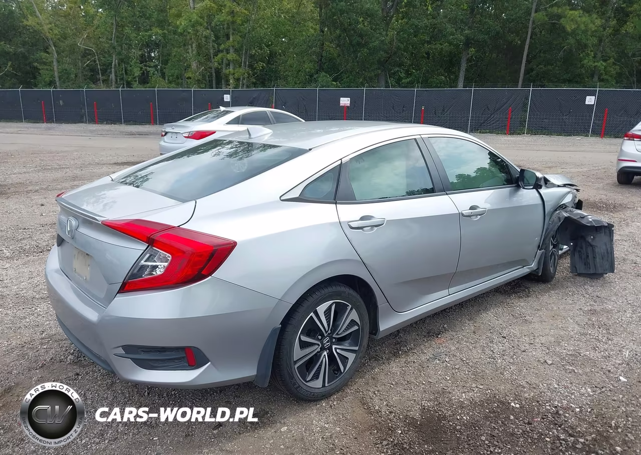 2018 Honda Civic Ex-L VIN:JHMFC1F76JX023124 - 4