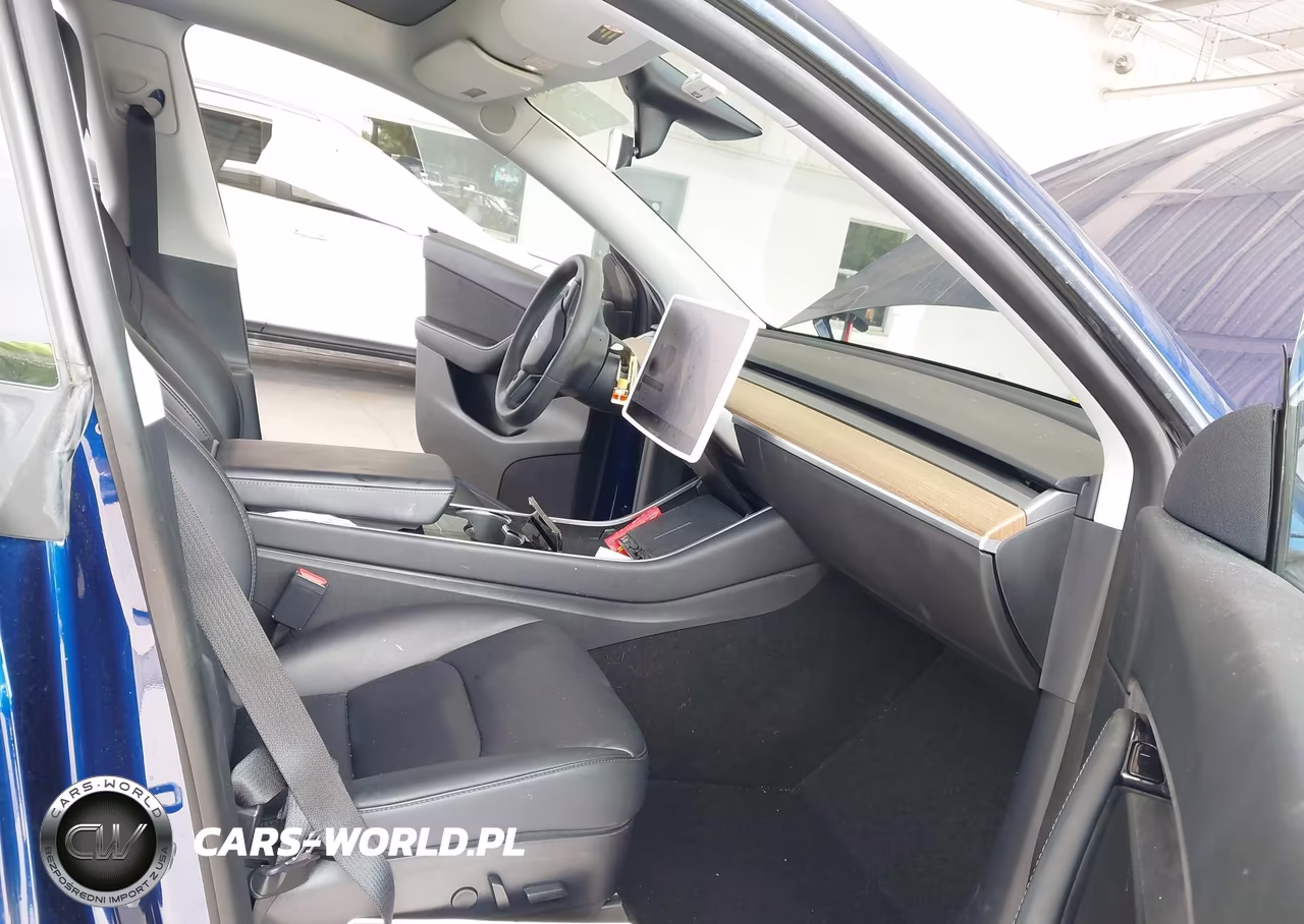 2020 Tesla Model Y Long Range Dual Motor All-Wheel Drive VIN:5YJYGDEE0LF012679 - 5