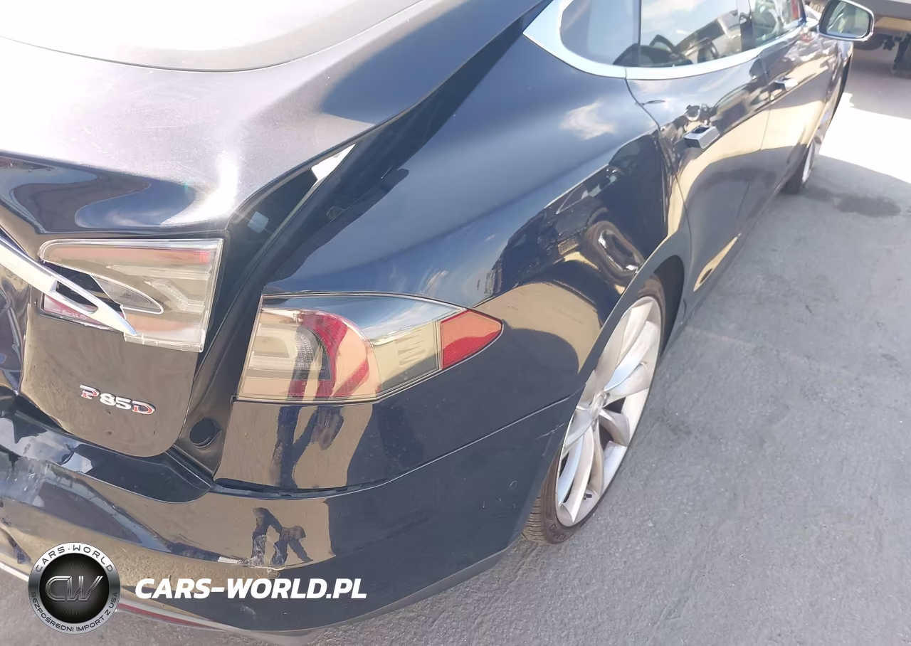 2015 Tesla Model S 85D-P85D VIN:5YJSA1H43FF084246 - 12