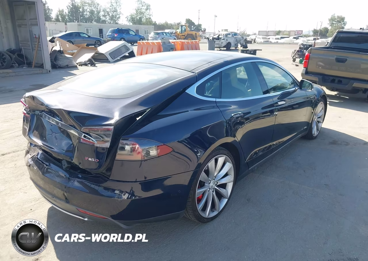 2015 Tesla Model S 85D-P85D VIN:5YJSA1H43FF084246 - 4