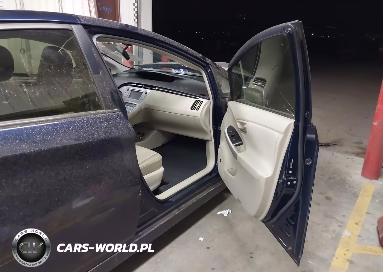 2012 Toyota Prius Five VIN:JTDKN3DU0C1591325 - 5