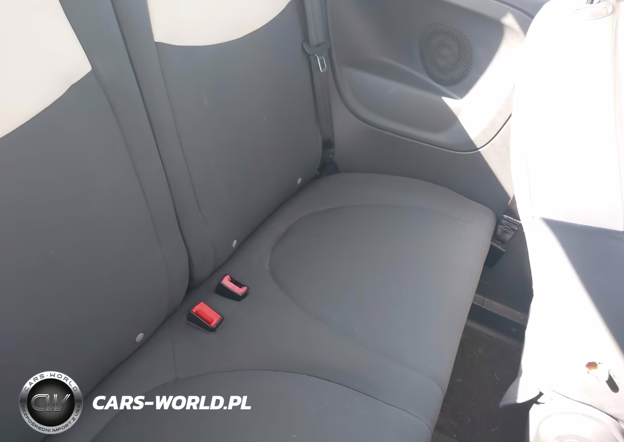 2012 Fiat 500 Pop VIN:3C3CFFAR9CT131113 - 8