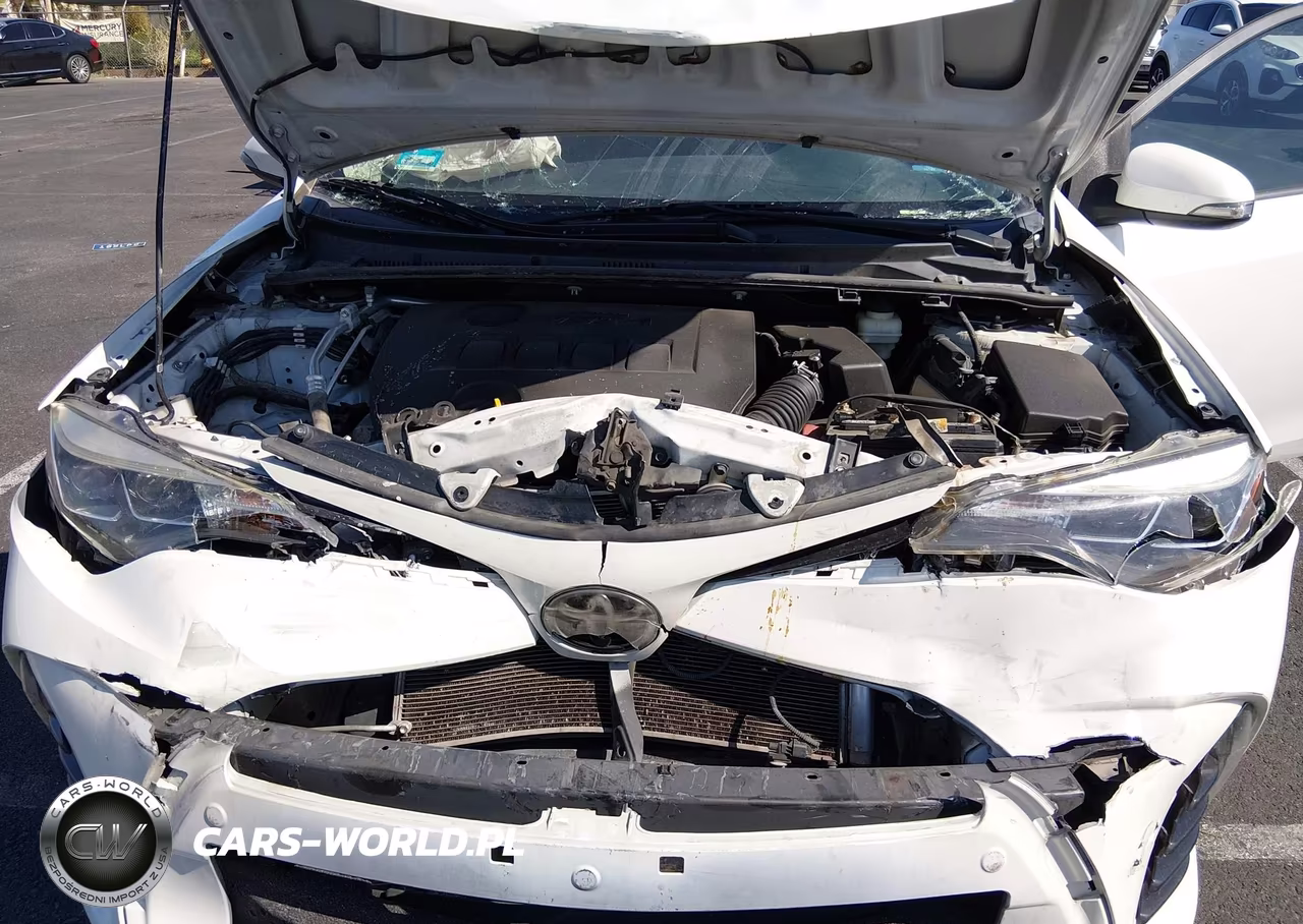 2017 Toyota Corolla Se Special Edition VIN:5YFBURHE8HP630044 - 10