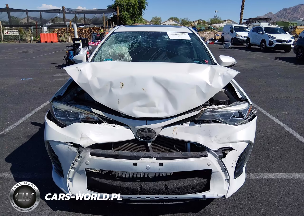 2017 Toyota Corolla Se Special Edition VIN:5YFBURHE8HP630044 - 13