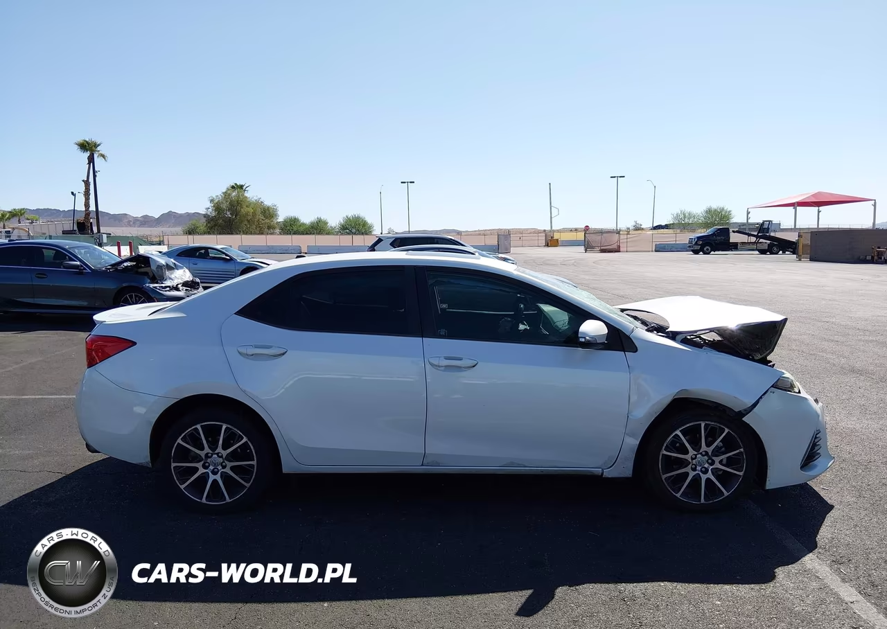 2017 Toyota Corolla Se Special Edition VIN:5YFBURHE8HP630044 - 14