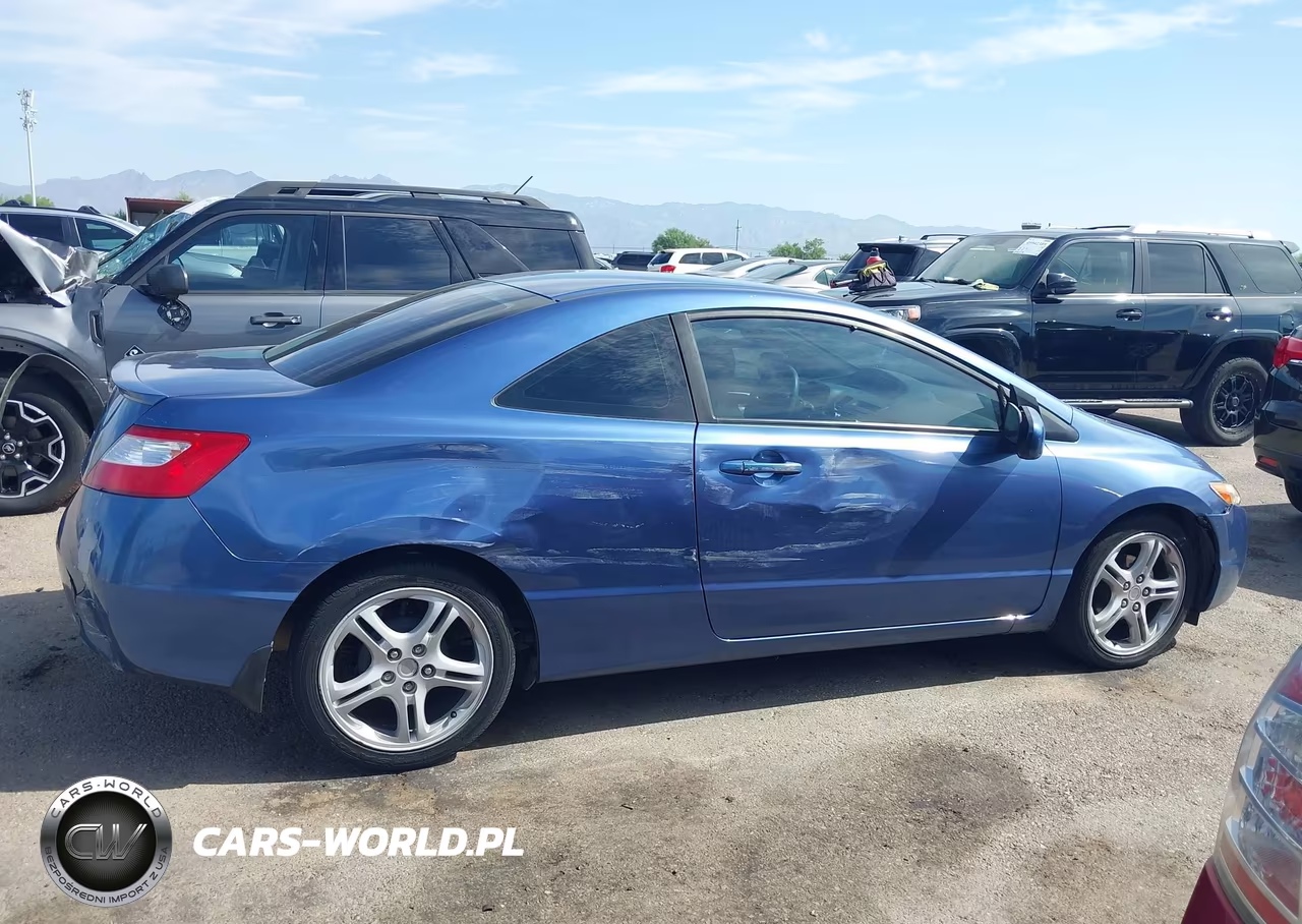 2007 Honda Civic Lx VIN:2HGFG12647H584021 - 13