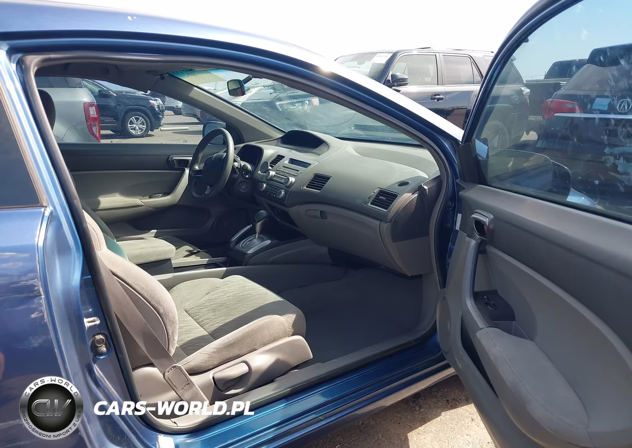 2007 Honda Civic Lx VIN:2HGFG12647H584021 - 5