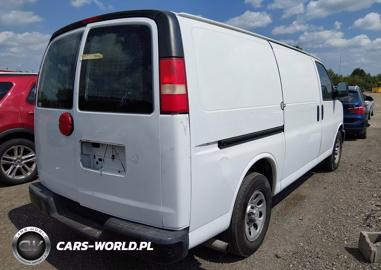 2014 Chevrolet Express 1500 Work Van VIN:1GCSGAFX6E1165700 - 4