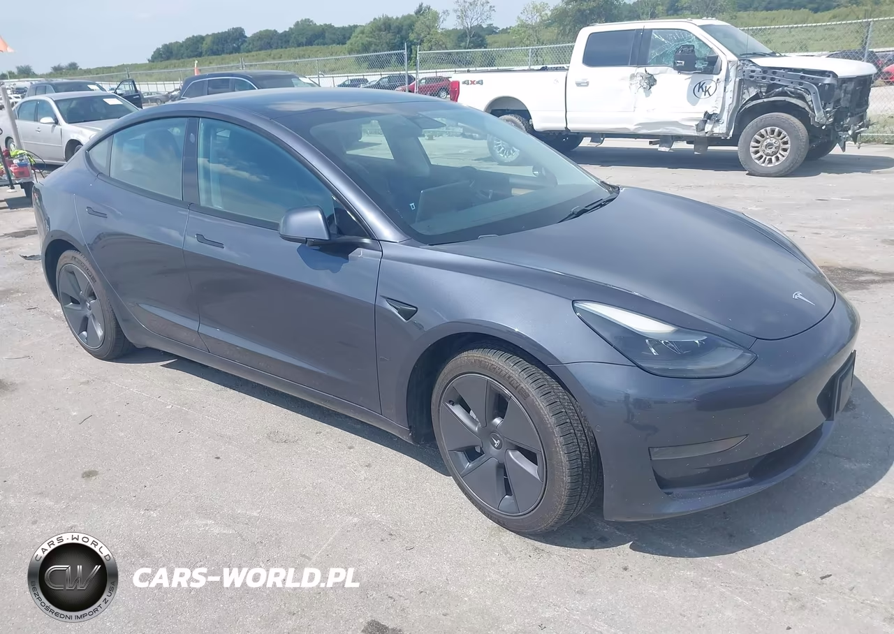 2021 Tesla Model 3 Standard Range Plus Rear-Wheel Drive – zdjęcie 1 z 20