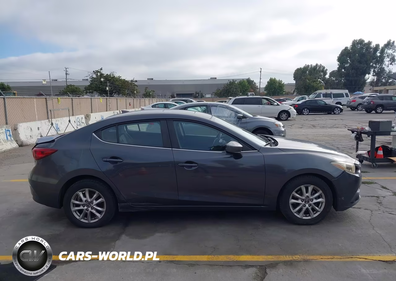 2015 Mazda Mazda3 I Touring VIN:JM1BM1V71F1258443 - 13