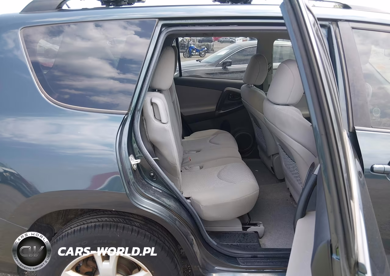 2012 Toyota Rav4 VIN:2T3ZF4DV6CW138788 - 8