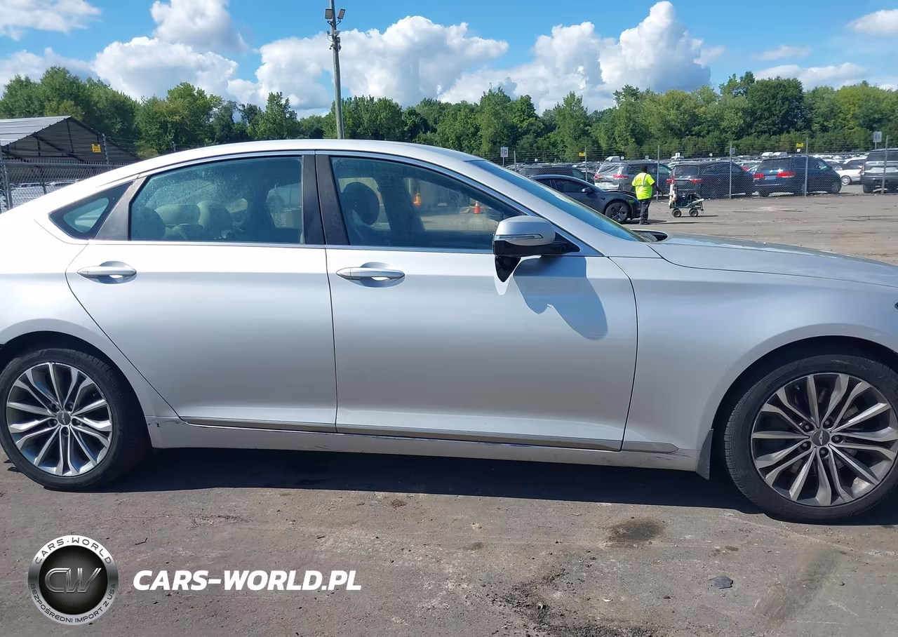 2016 Hyundai Genesis 3.8 VIN:KMHGN4JE8GU111623 - 13