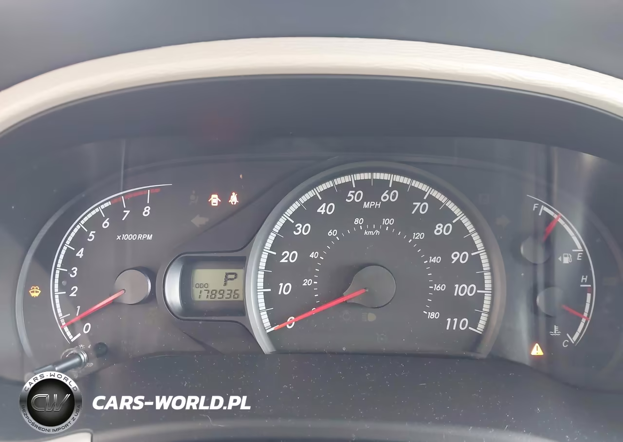 2013 Toyota Sienna Le V6 8 Passenger VIN:5TDKK3DC1DS383099 - 7