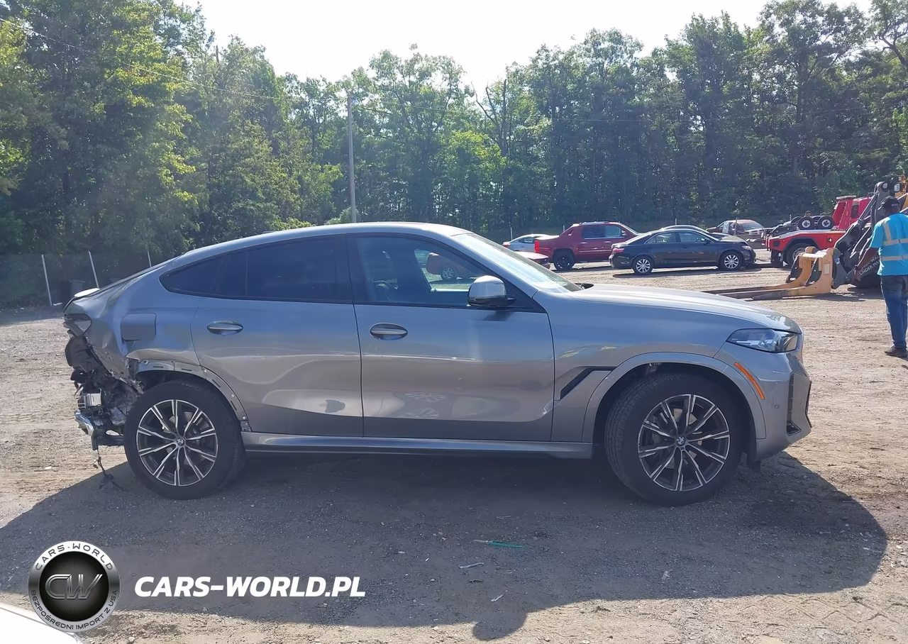 2024 BMW X6 xDrive40I VIN:5UX33EX03R9S38164 - 13