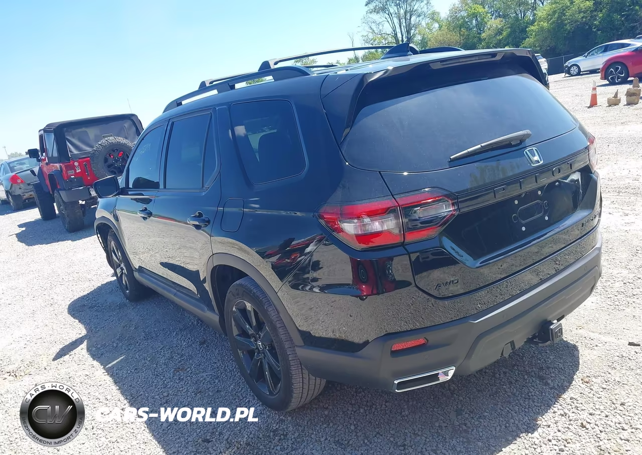 2025 Honda Pilot Black Edition VIN:5FNYG1H91SB146113 - 3