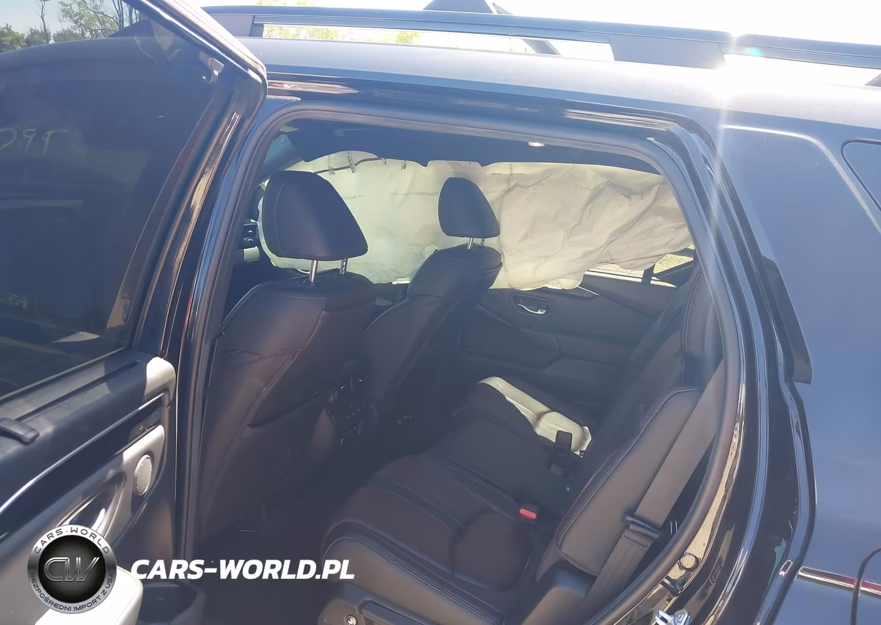 2025 Honda Pilot Black Edition VIN:5FNYG1H91SB146113 - 8