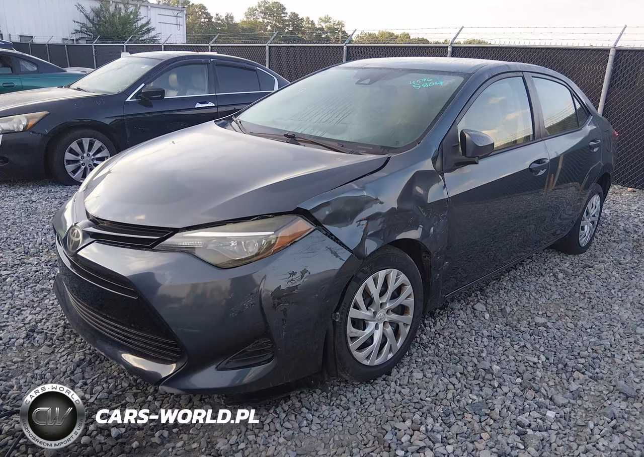 2018 Toyota Corolla Le VIN:5YFBURHE7JP822836 - 2