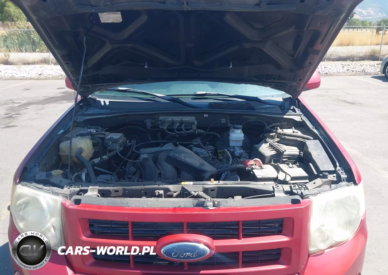 2008 Ford Escape Limited VIN:1FMCU94188KA60645 - 10