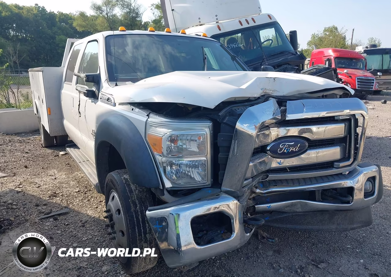 2014 Ford F-550 Chassis Lariat