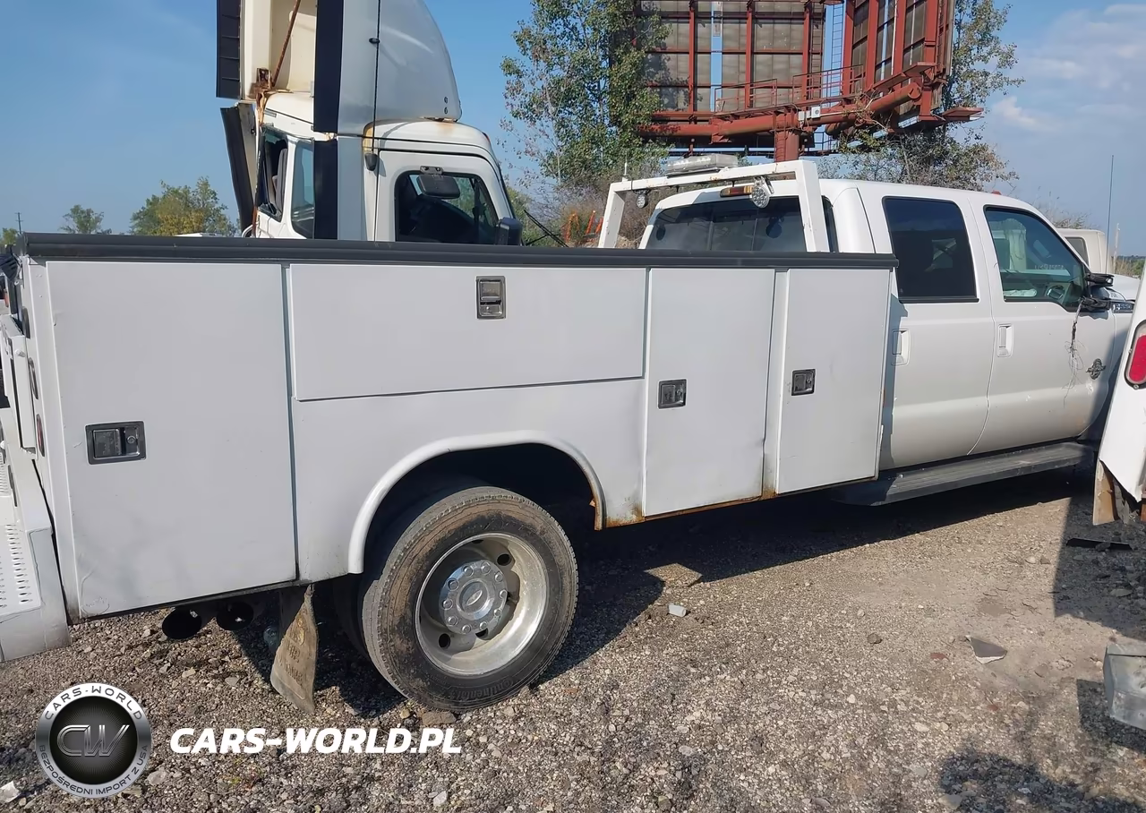 2014 Ford F-550 Chassis Lariat VIN:1FD0W5HT3EEB82843 - 16