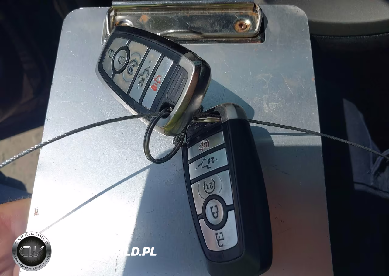 2019 Ford F250 Super Duty VIN:1FT7W2B62KEE52029 - 11