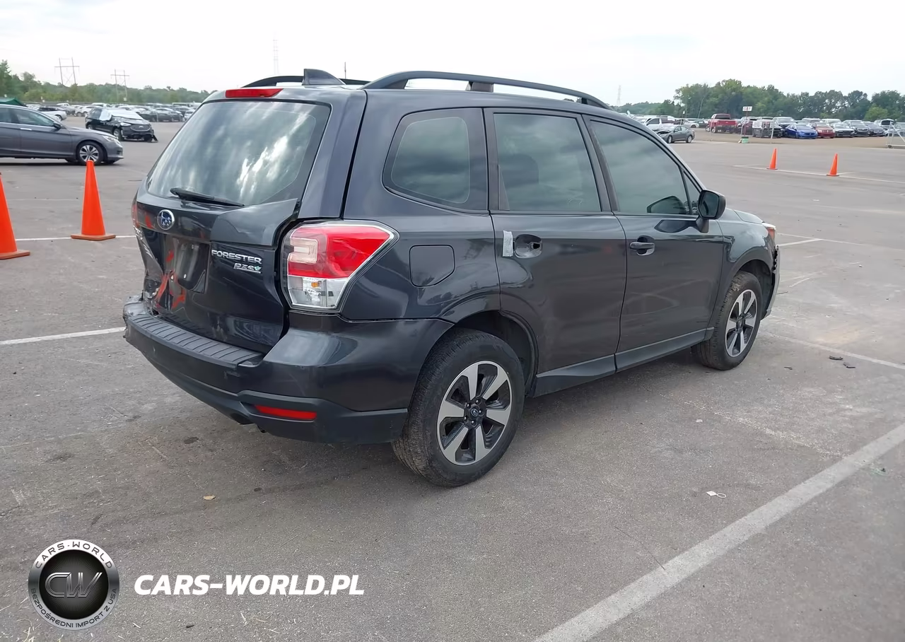 2017 Subaru Forester 2.5I VIN:JF2SJABC8HH525082 - 4