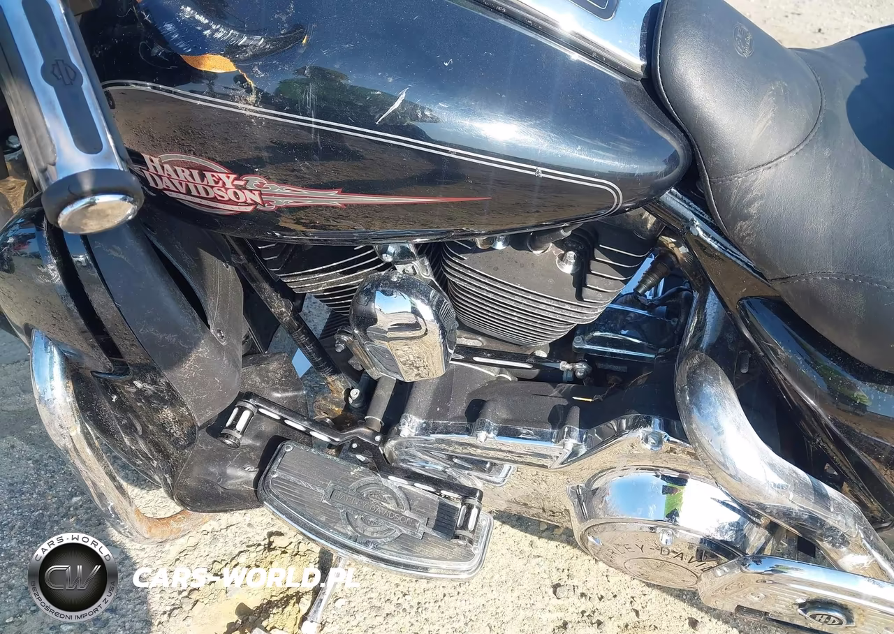 2008 Harley-Davidson Flht Classic VIN:1HD1FF4108Y639922 - 9