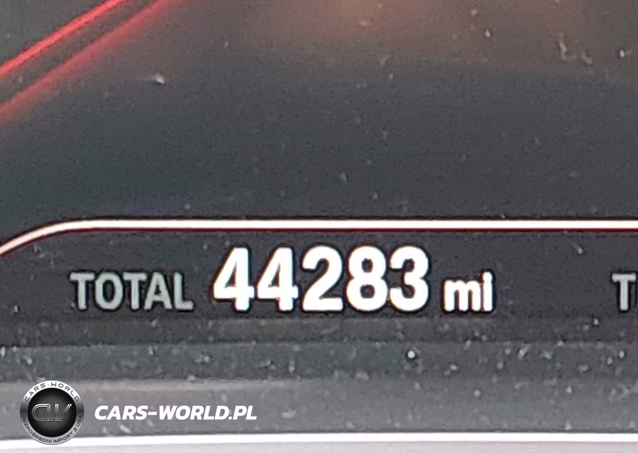 2017 BMW 740I VIN:WBA7E2C5XHG740433 - 15