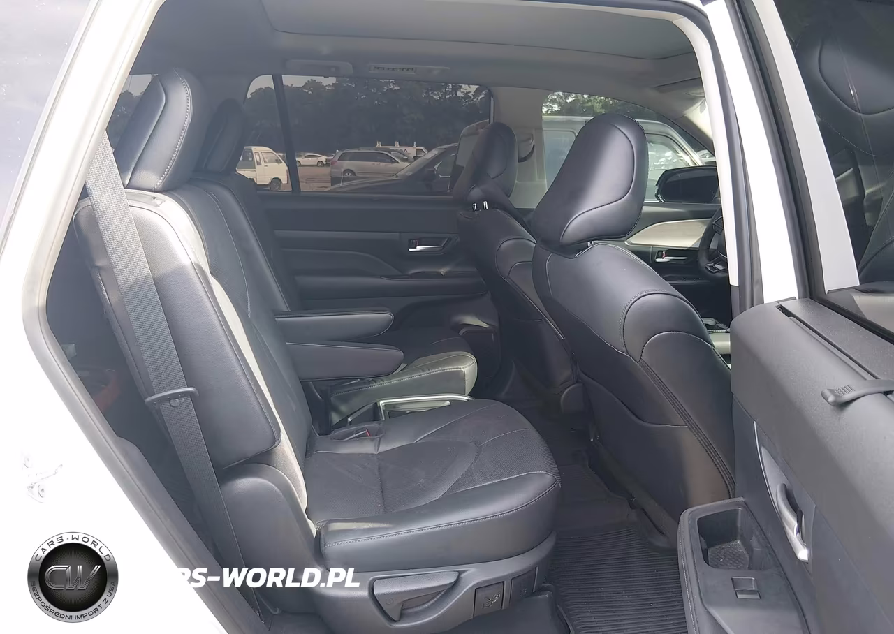 2024 Toyota Grand Highlander Xle-Limited-Platinum VIN:5TDAAAB57RS059248 - 8