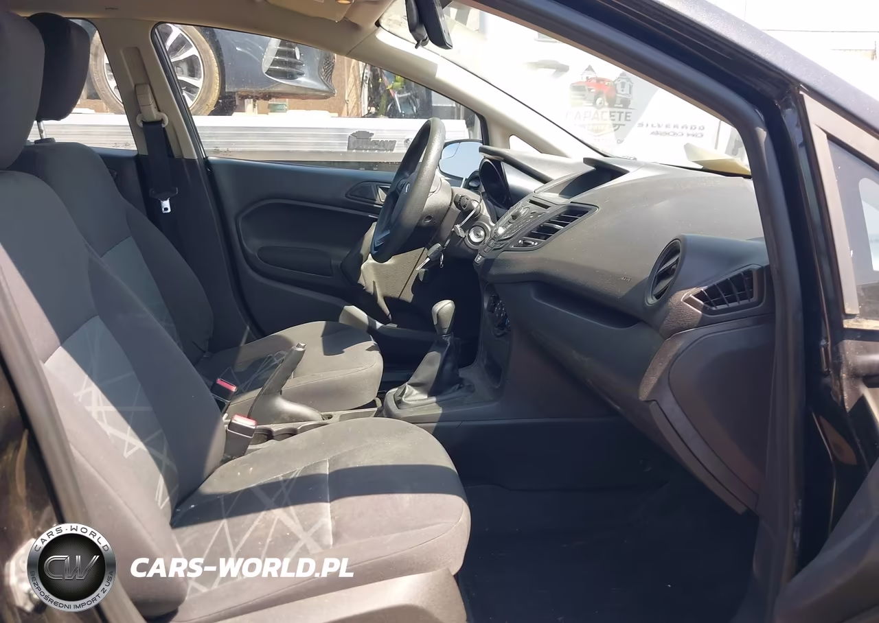 2014 Ford Fiesta S VIN:3FADP4AJOEM132696 - 5