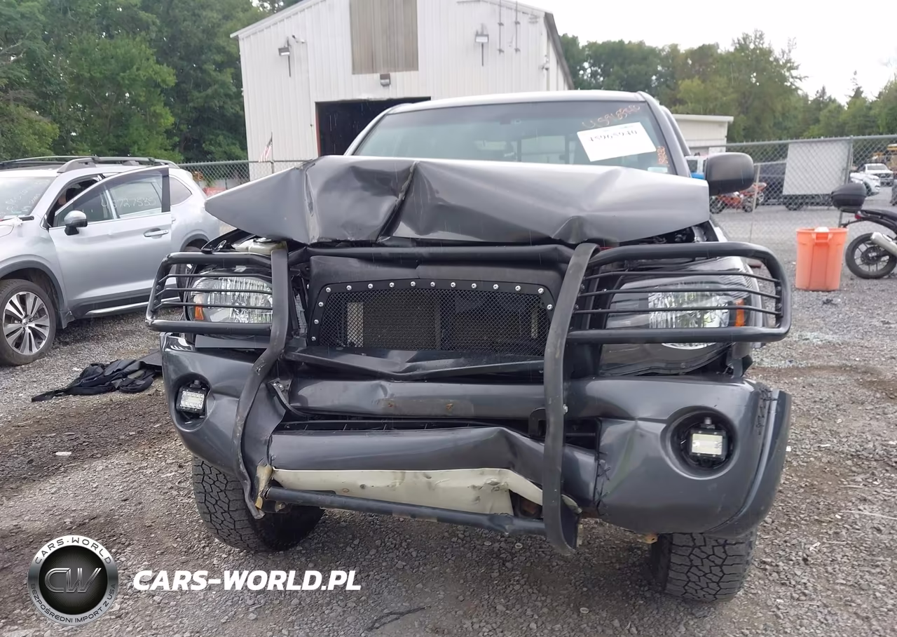 2011 Toyota Tacoma Base V6 VIN:3TMLU4EN3BM065700 - 12