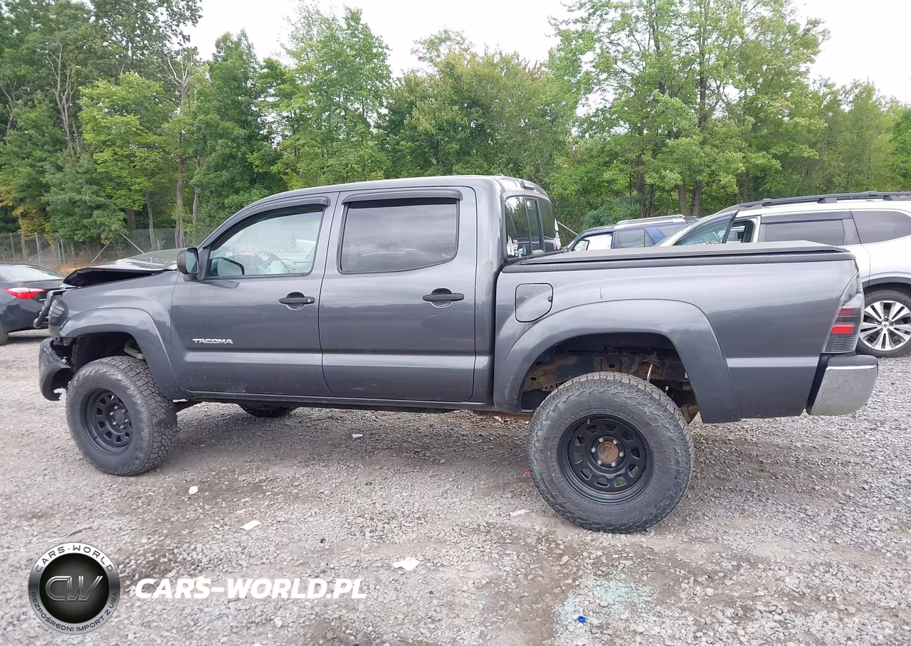 2011 Toyota Tacoma Base V6 VIN:3TMLU4EN3BM065700 - 14